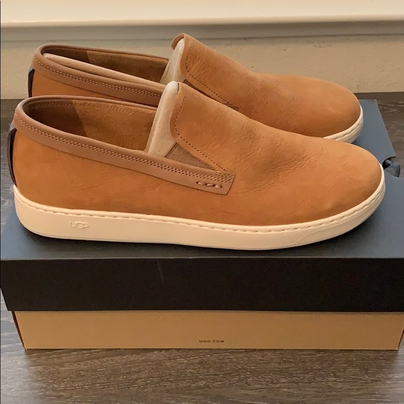 ugg pismo slip on